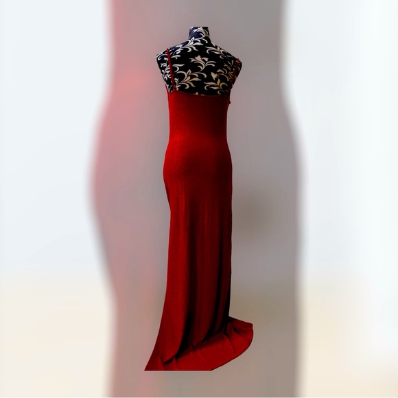 Fashion Nova “Mila Lurex” Maxi Dress Wine Size M - Picture 4 of 15